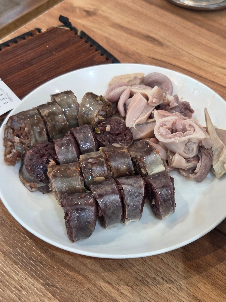쌍둥이돼지국밥 이미지 2